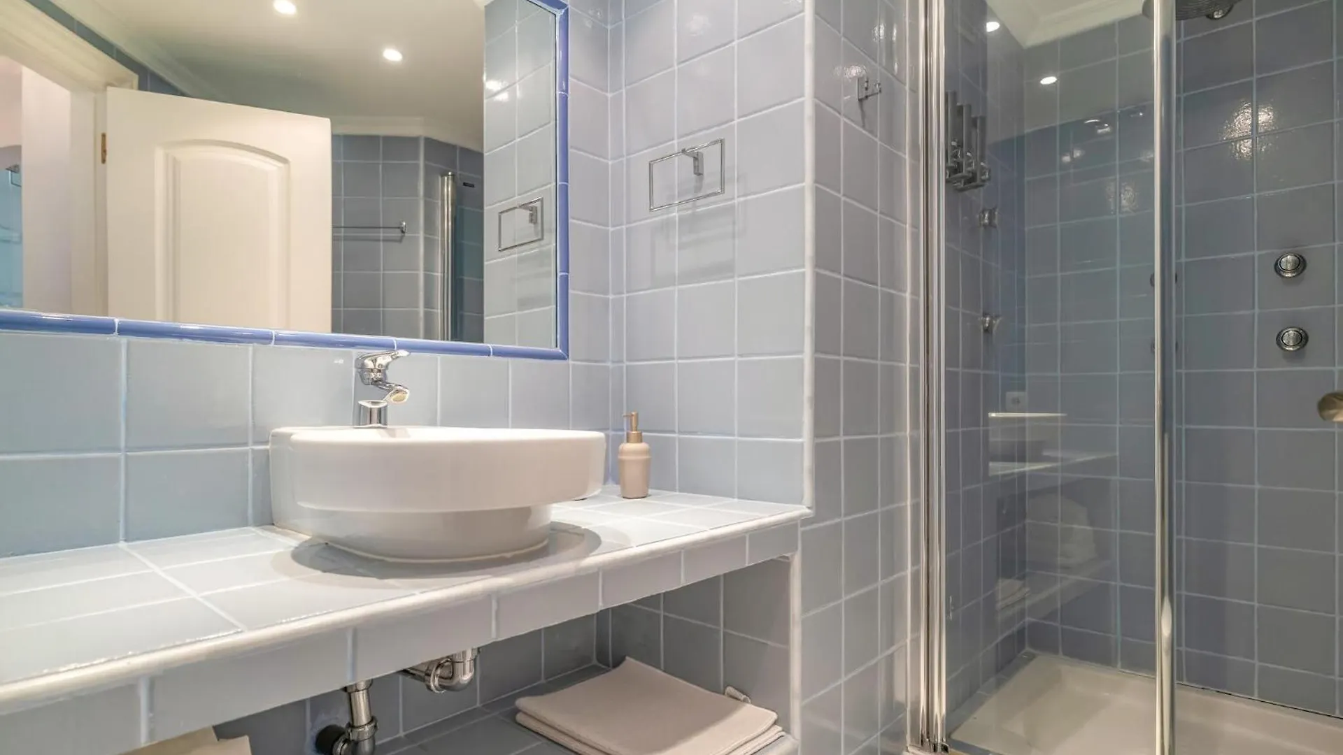 Nice Apartment In Mijas With Wifi